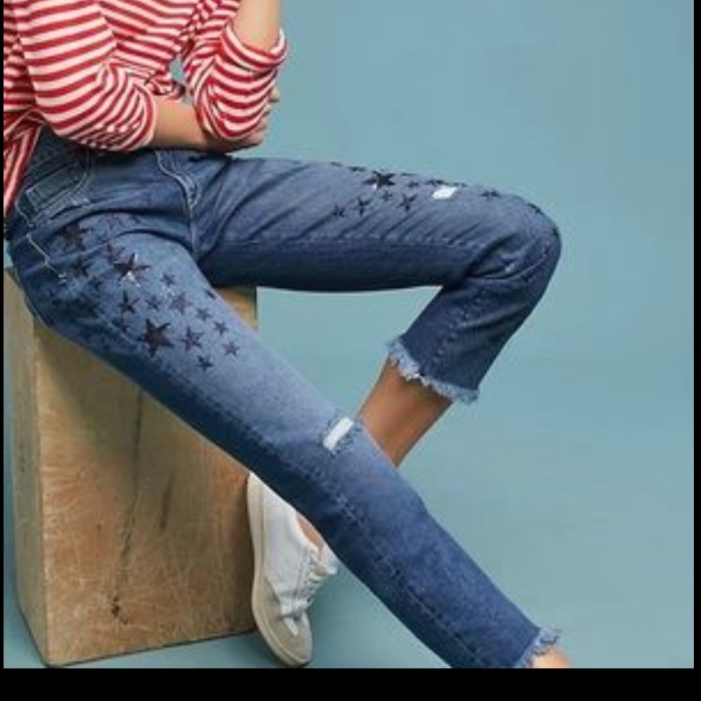 Pilcro and Letterpress distressed Star appliqué jeans